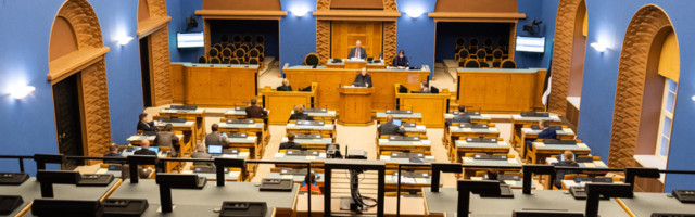 Eesti digiriik saab iga päev Riigikogus antireklaami