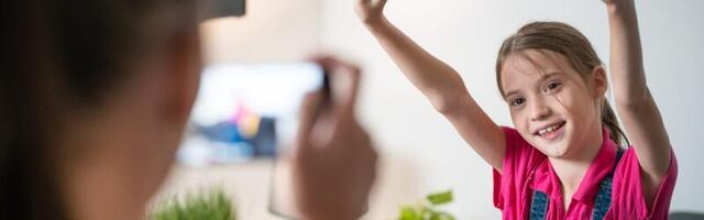 TikTok näitab Eestis meeletut populaarsuse kasvu ja sööb YouTube’i turuosa