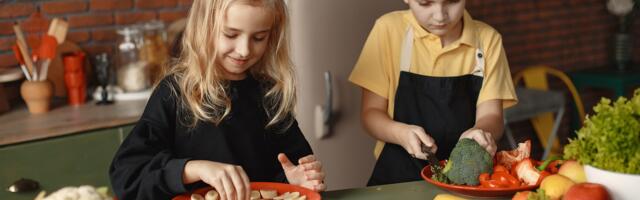 Palun anname lastele inimväärset toitu!