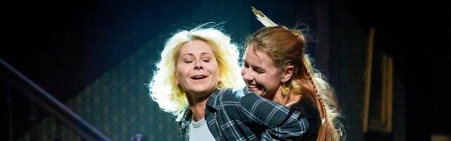 Veebruaris toob Rakvere Teater Haapsalu publiku ette oma ahjusooja uuslavastuse “Tsikaadide aeg”