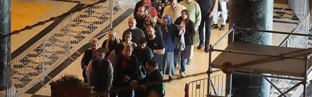 Ove 4 reči treba da izgovorite kada priđete Pojasu Presvete Bogorodice: Pravila prilaska u Hramu Svetog Save