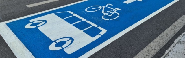OLULINE UUENDUS | Tallinn lubab jalgratturid ühistranspordiradadele