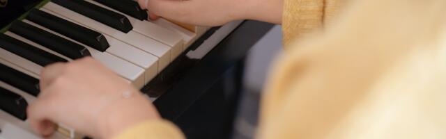 Riho Pätsi Koolimuusika Fond tunnustas Põlva muusikaõpetajat