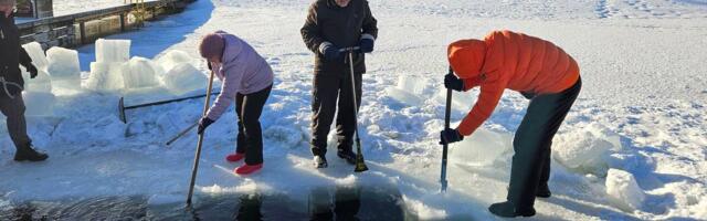 ETTEVAATUST ⟩ Hoidke lapsed jääaugust eemal