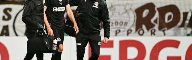 Karol Mets pidi tugevate krampide tõttu Saksamaa karikavõistluste mängu pooleli jätma