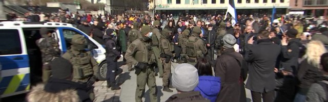 Reporter: Nakkushaiguste ennetusseaduse muutmine lubab politseil trahvida koroonapiirangute rikkujaid