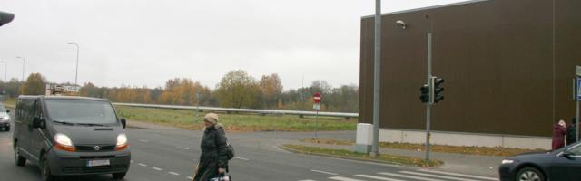 Ahtmelasi pahandab rikkis valgusfoor
