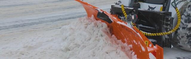 Министр инфраструктуры: мы постараемся не сокращать расходы на уборку снега