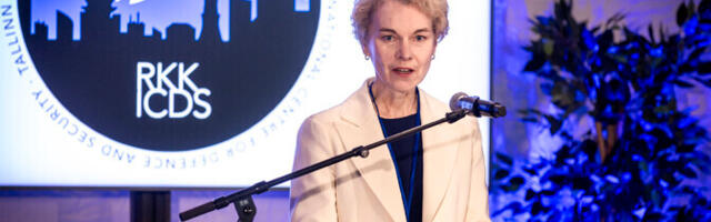 Kell 21.40 "Esimeses stuudios" Kristi Raik