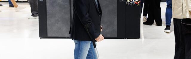 Mis juhtus? Helilooja Priit Pajusaar käis operatsioonil ja liigub ringi karkudega 