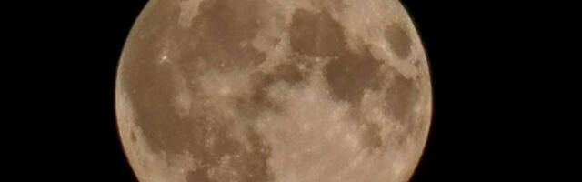 Täna on taevas superkuu