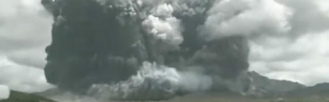 VIDEO: Jaapanis hakkas purskama maailma suurim vulkaan
