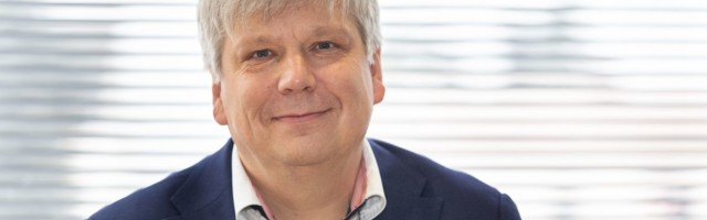 Siim Kiisler: valitsus tegelgu majanduskriisi, mitte pseudojamaga