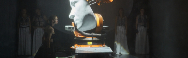 Robot ei ole ainult musta töö tegija: loe, kuidas STACC pani robotid Tšehhovi stiilis näidendit tegema?