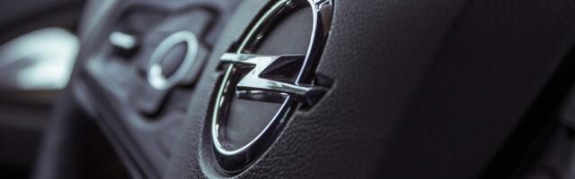 Järvamaal libeduse tõttu teelt välja sõitnud autojuht viidi haiglasse