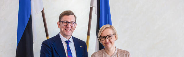 Uuenenud valitsusliidu juhid allkirjastasid alusleppe