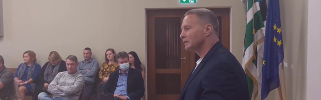 VIDEO Jõhvi uus vallavanem Jüri Konrad: ma ei tulnud üheks päevaks