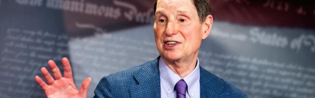 Senators Press Howard Lutnick’s Former Investment Firm Over Tariff Conflict of Interest Concerns