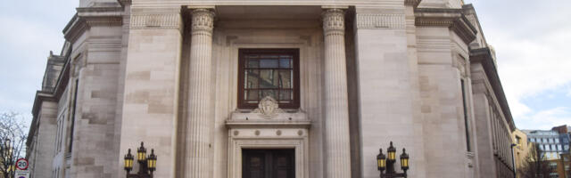 Vabamüürlased kaebasid Scotland Yardi kohtusse