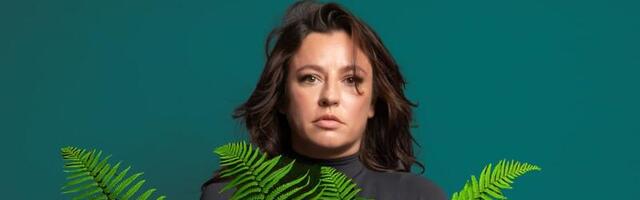 Maria Fausti uue albumi teemaks on ööliblikate saatuslik ahvatlus lennata kunstliku valguse poole