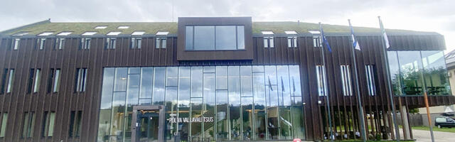 Põlvas avalti uus vallamaja