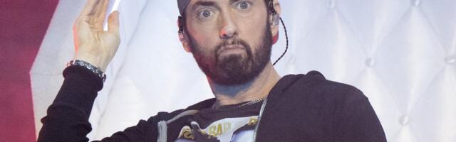 Räppar Eminem on leidnud armuõnne oma pikaaegse stilistiga