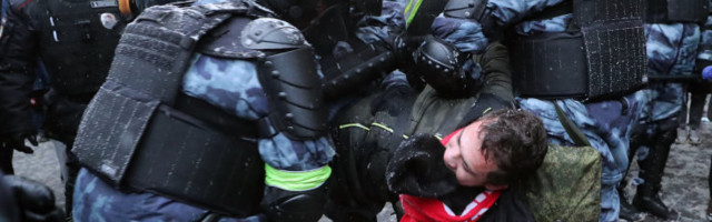 Protestiaktsioonidel osalemise eest nädalavahetusel Moskvas on hoiatanud uurimiskomitee, peaprokuratuur ja politsei