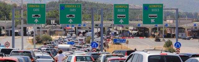 Srbi će u Grčku putovati kao Britanci? Ovo se sprema pred letnju sezonu, vlasnik jedne agencije otkrio detalje