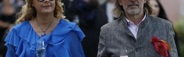 FOTO | Abikaasaga peole! Raadiohääl Pille Minev väisas roosiaia pidu Peep Kalaga