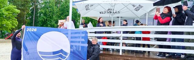 Otepääl avati rannahooaeg Sinilipu heiskamisega