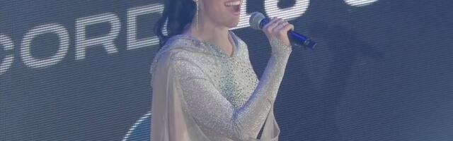 Elina Nechayeva sassi läinud hümn kütab endiselt kirgi. Lauljatar viitab The League’i eksimusele, korraldajate sõnul oli hümni eest juba isegi tasutud