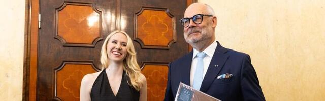 GALERII | Presidendi noore kultuuritegelase preemia pälvis muusik Rita Ray