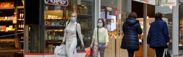 Kes on kaubanduskeskuste pühapäevase sulgemise poolt?