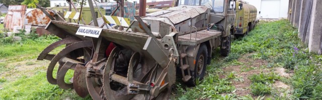 14 tonni rasket rauda: Vanatehnika varjupika jõudis jääaega sobilik militaarmonstrum