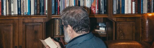 Raamaturiiul: Seadmeteadlik raamatumagnet Rein Raud