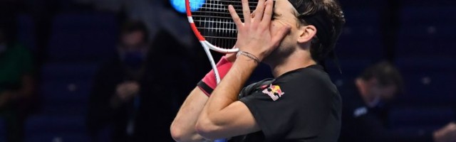 VIDEO | Thiem võitis ülipõneva poolfinaali Djokovici vastu otsustava seti kiires lõppmängus