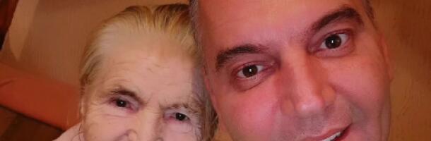 MILAN MILOŠEVIĆ NIKAD SREĆNIJI: Njegova majka prvi put USTALA iz kreveta - voditelj RAZNEŽIO javnost emotivnim rečima! (FOTO)