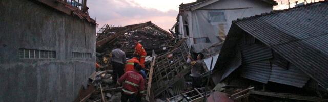 KESKKONNAKIRI ⟩ Indoneesias toimunud maavärinas hukkus vähemalt 56 inimest