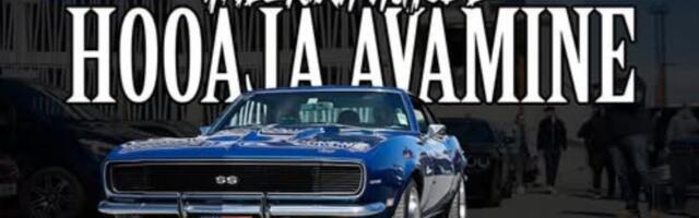 Ameerika autode huvilised avasid Lauluväljakul hobiautohooaja