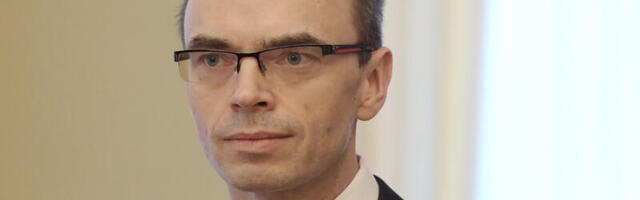 Sotsialist Sven Mikseri homoromaan jõudis kaante vahele