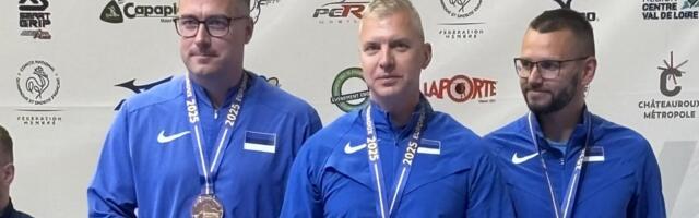 Euroopa rekordi püstitanud Eesti püstolimeeskond sai EM-il kolmanda koha