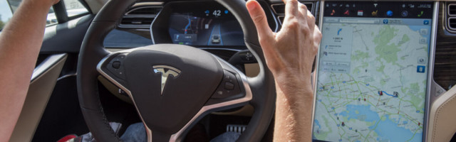 Teslal on täieliku isejuhtimise ootajatele halbu uudiseid