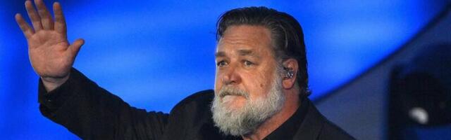 FOTOD | „Kes see võõras mees on?“ Ilma habemeta Russell Crowe jahmatab uue välimusega