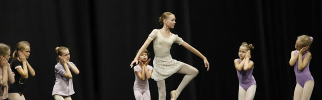 Vanemuise teatri ja Vanemuise Tantsu- ja Balletikooli koostöös esietendub lastelavastus "Jussikese koolitee"