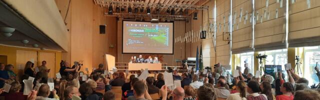 Võrokesed kuulutasid ennast põlisrahvaks ning avaldasid meelt Nursipalu harjutusväljaku laiendamise vastu