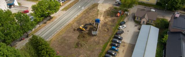 Paidesse kerkib iseteeninduslik autopesula koos kiirsöögikohaga