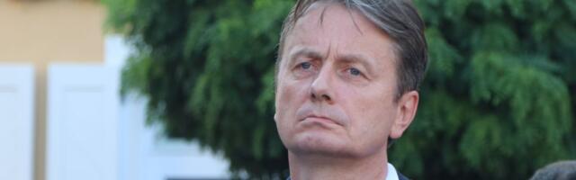 Vučić razgovarao sa Darkom Glišićem nakon operacije: "Bolje je, još se pomalo muči"