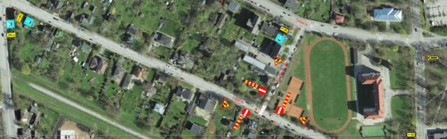 Liikluspiirang Tartus Teguri tänaval