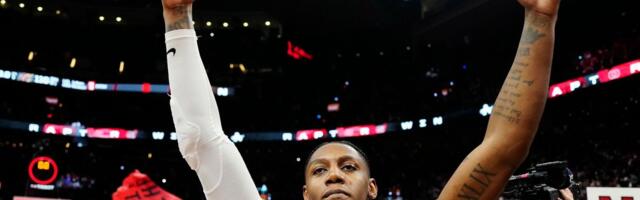 Bog pogledao Srbina! Ovo nikad nije viđeno, neverovatan koš na sekundu do kraja odveo Toronto do 7. utakmice