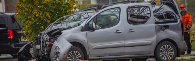 Uuemõisas juhtus raske avarii (täiendatud 11.10 kl 12.37)